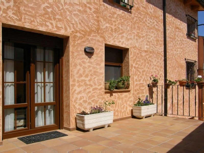 Casa Rural Patino Guest House Quintanas de Gormaz Exterior photo